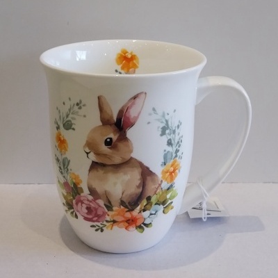 Caneca com coelhos.