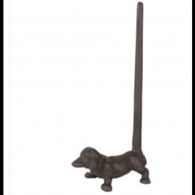 Suporte para rolo de cozinha com a forma de um cão.