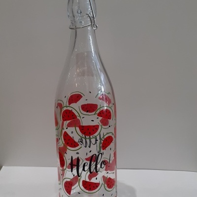 Garrafa em vidro c/ melancias