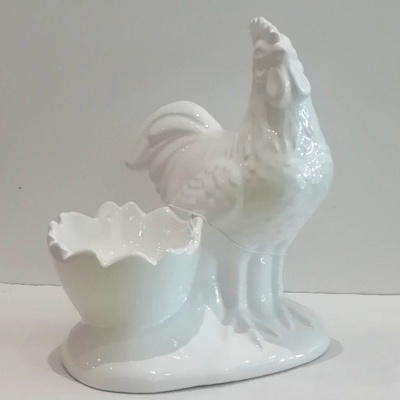 Suporte para ovo com galo.