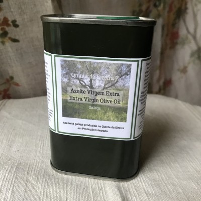 Azeite Virgem Extra - Azeitona Galega - 0.25 L Azeite Virgem Extra - Azeitona Galega - 0.25 L
