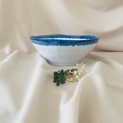 Saladeira Branca e Azul