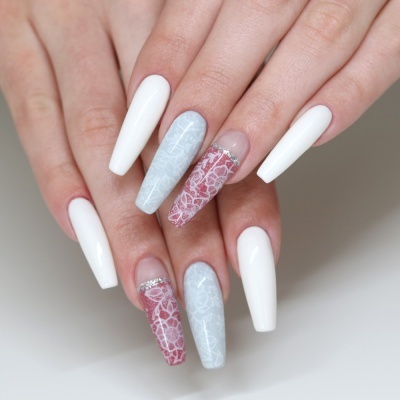 VERNIZ GEL INOCOS 2ª-FEIRA MARIA DORMINHOCA