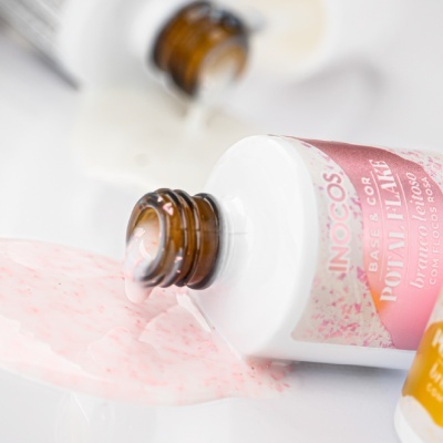POTAL FLAKE INOCOS BRANCO LEITOSO COM FLOCOS ROSA
