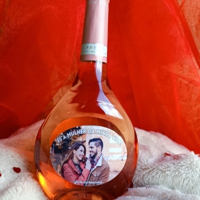 Garrafa de Mateus Rosé com Rótulo personalizado