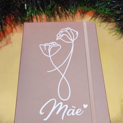 Bloco de notas personalizado em rosa gold