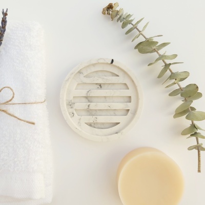 Saboneteira de jesmonite - redonda Saboneteira de jesmonite - redonda