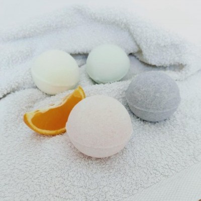 Bomba de banho de laranja doce