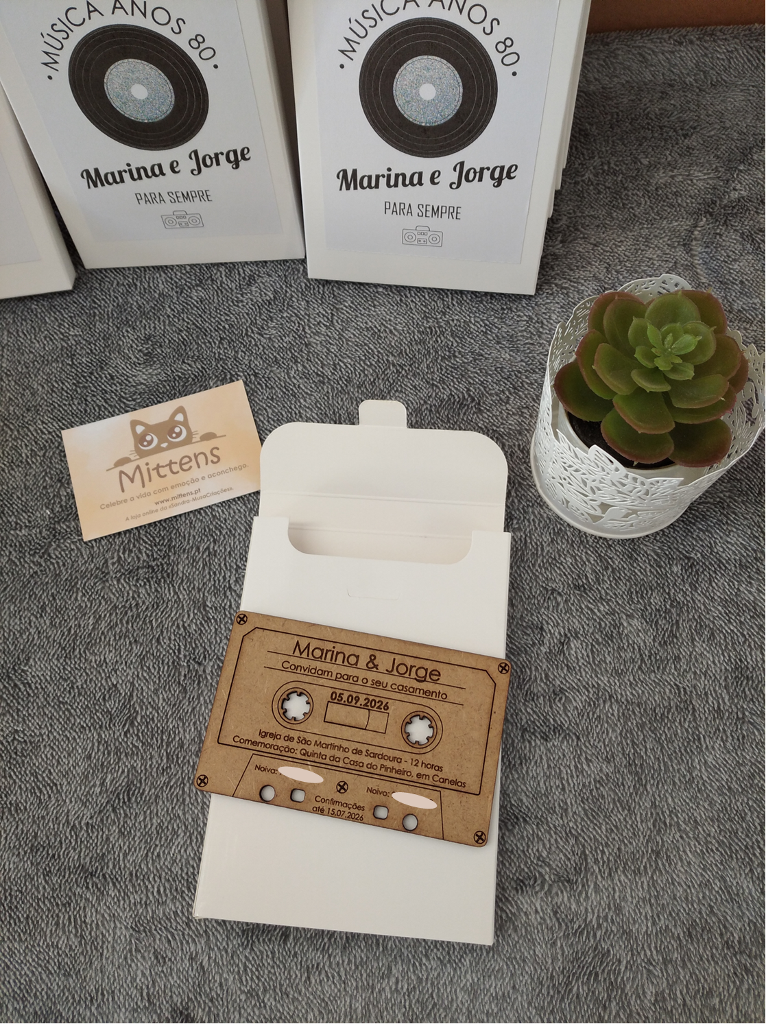 Convite de casamento: cassete em mdf