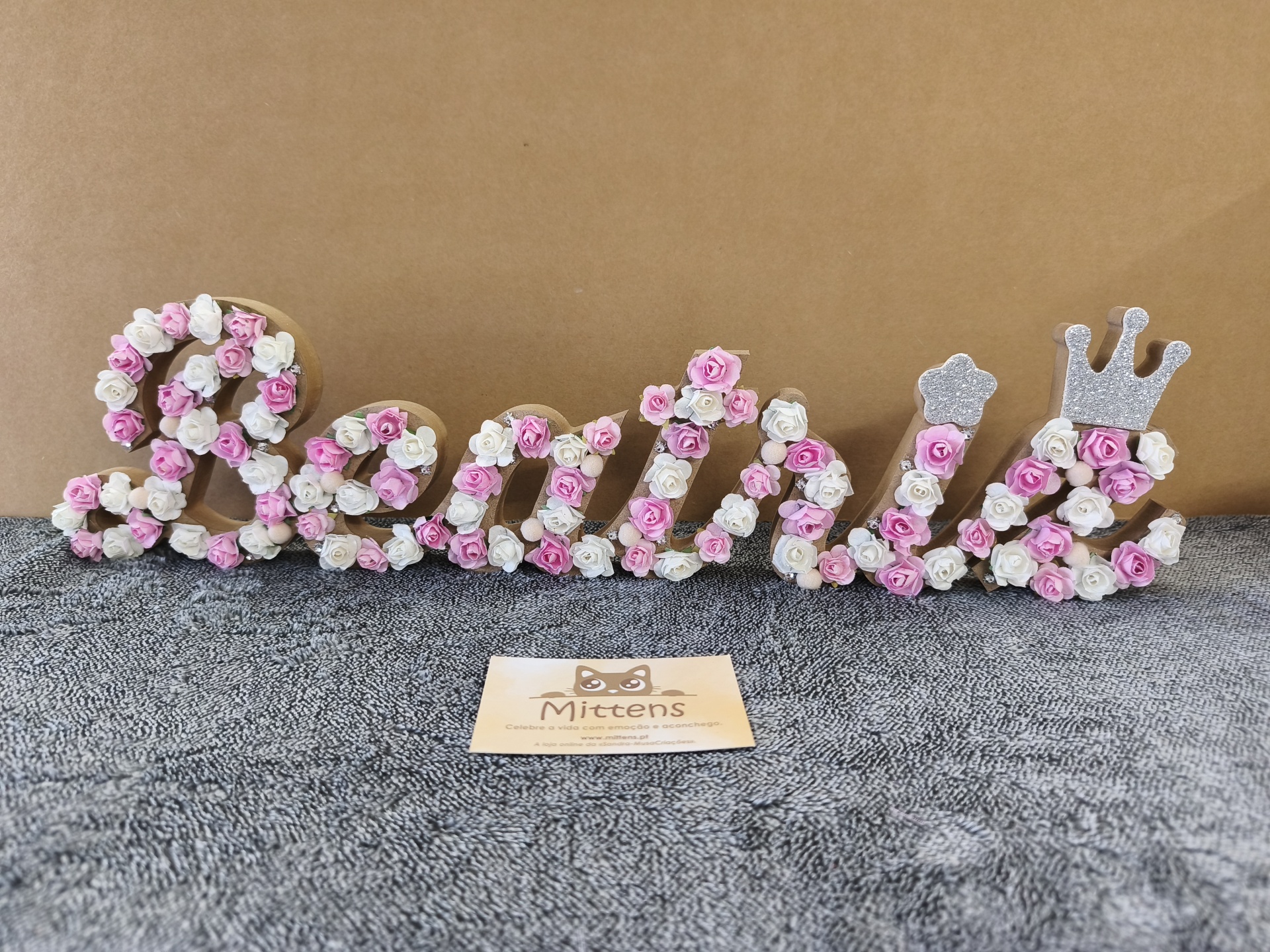 Nome para pousar com flores