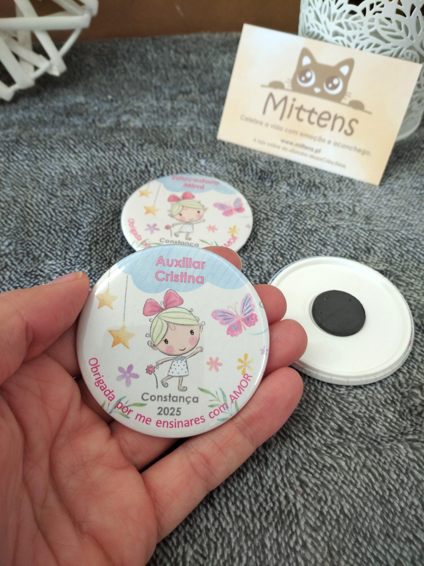 Íman redondo (menina)