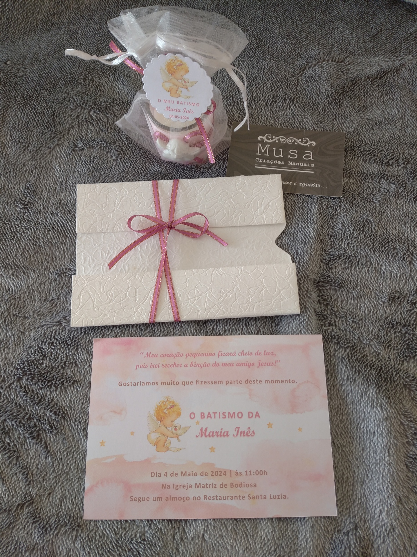 Convite de batismo anjinha