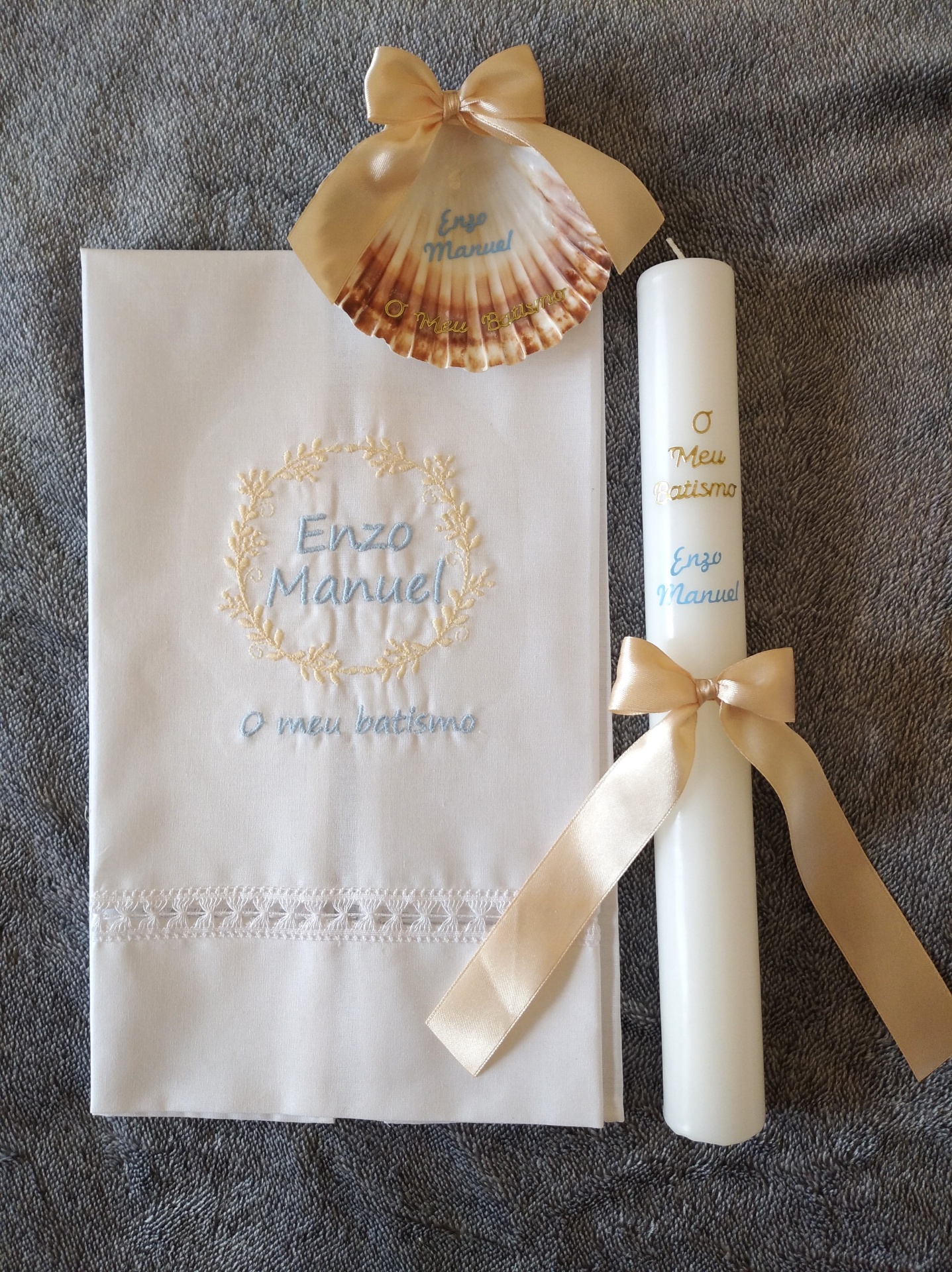 Conjunto de batismo em 2 tons