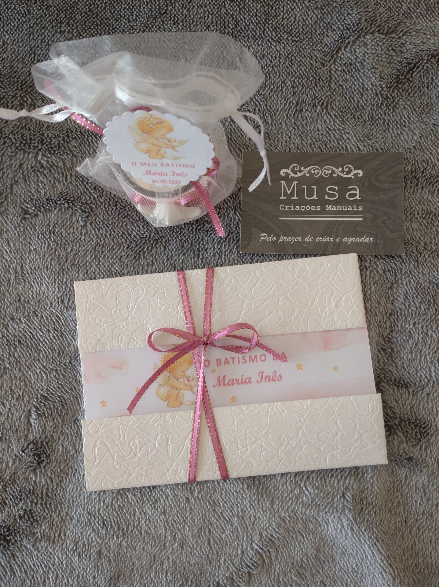 Convite de batismo anjinha