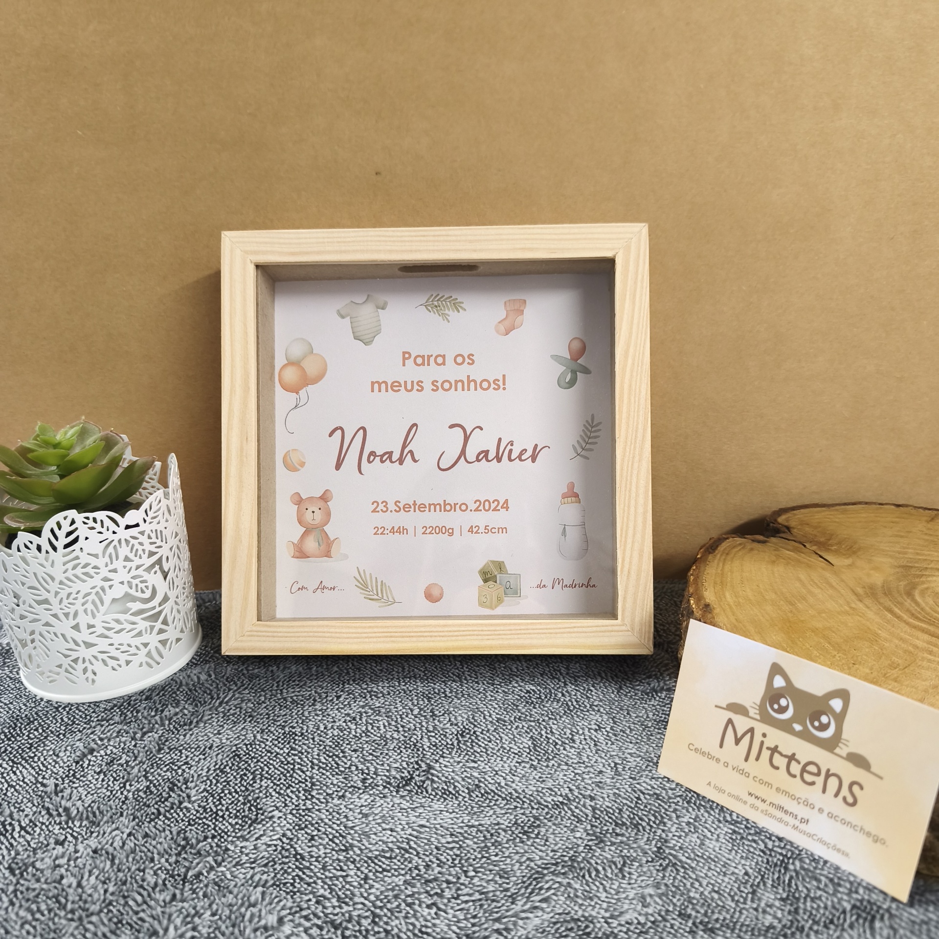 Mealheiro com dados de nascimento