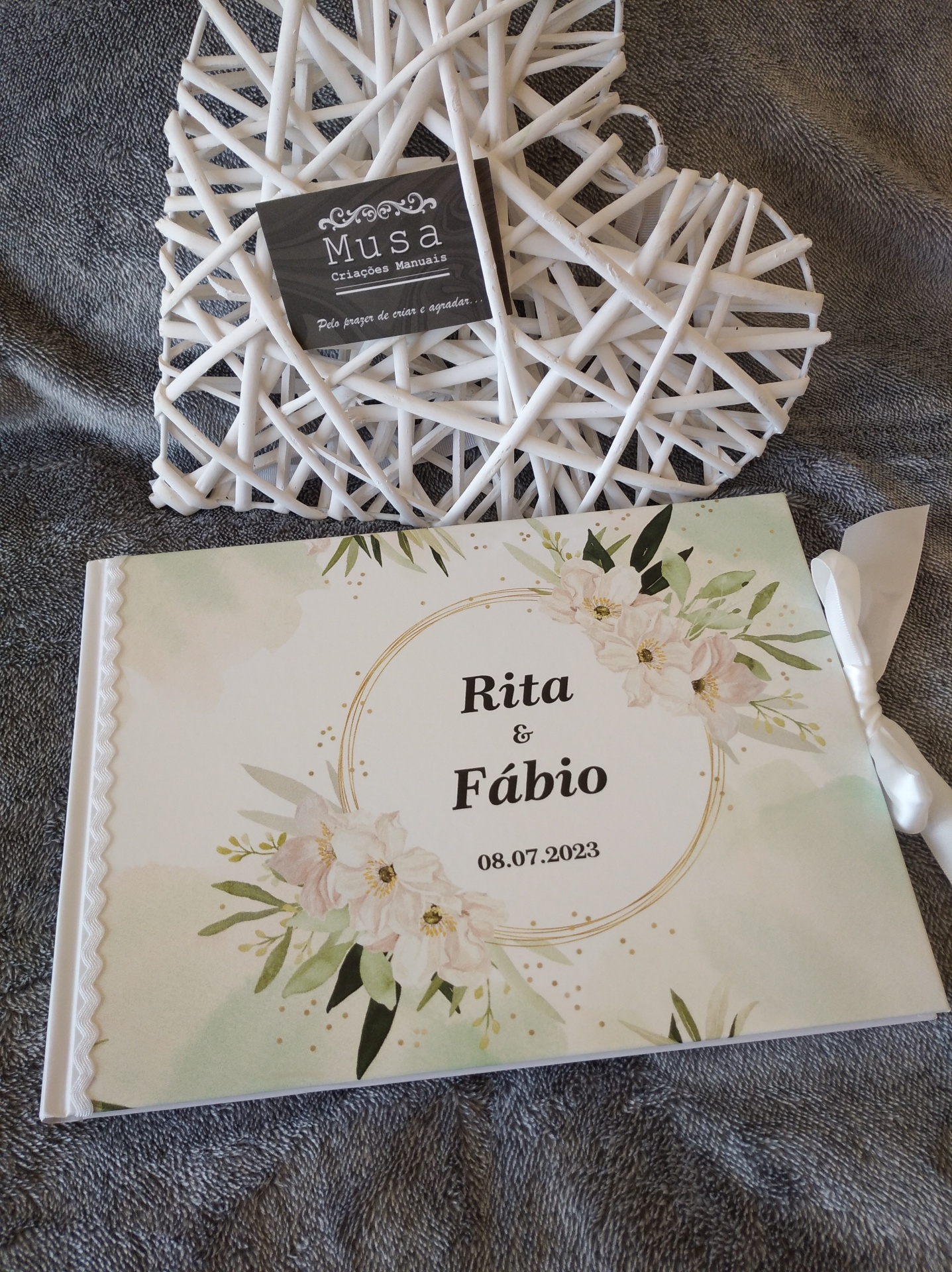 Livro de honra A4 com laço