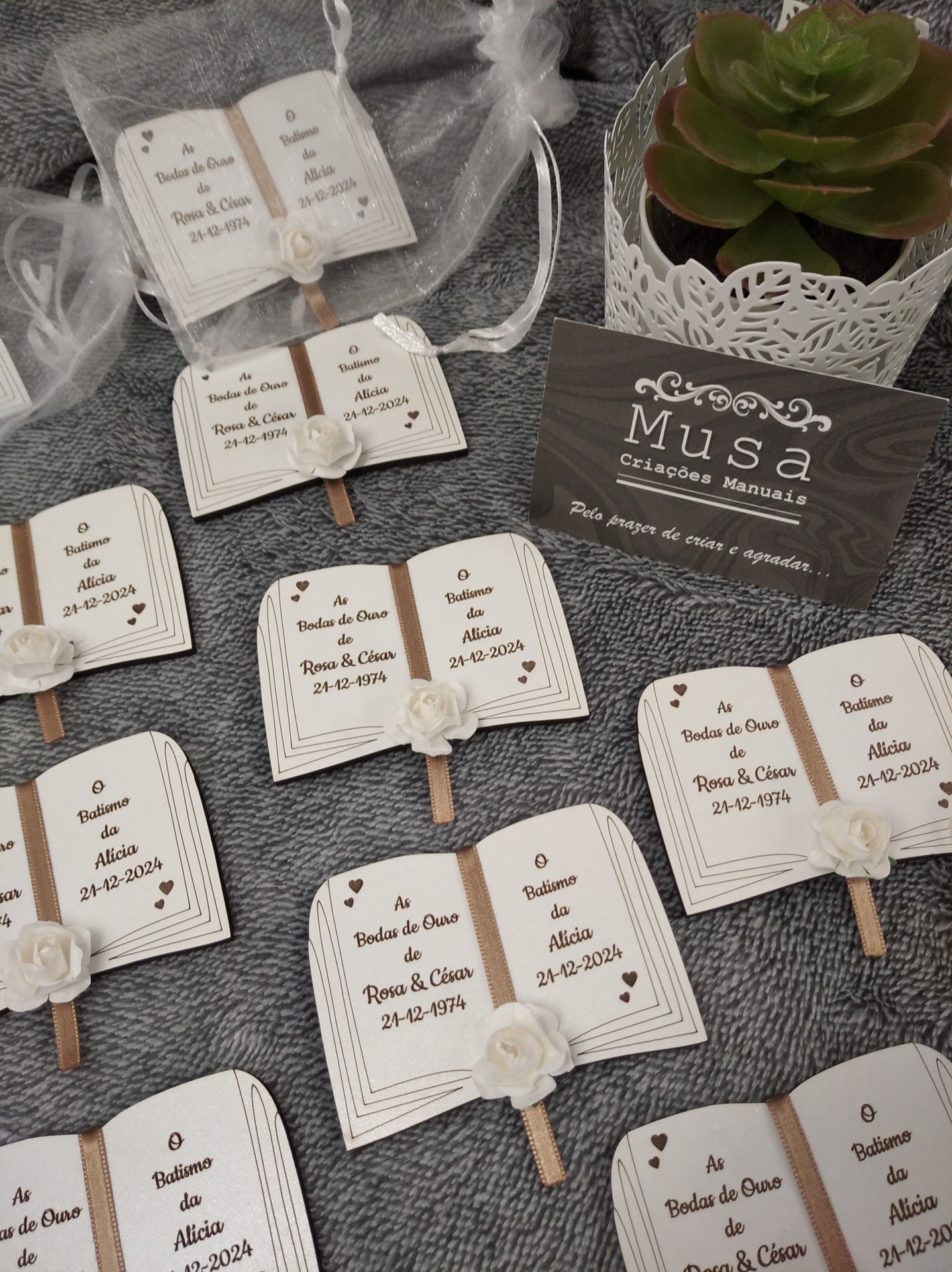 Íman livro aberto em mdf