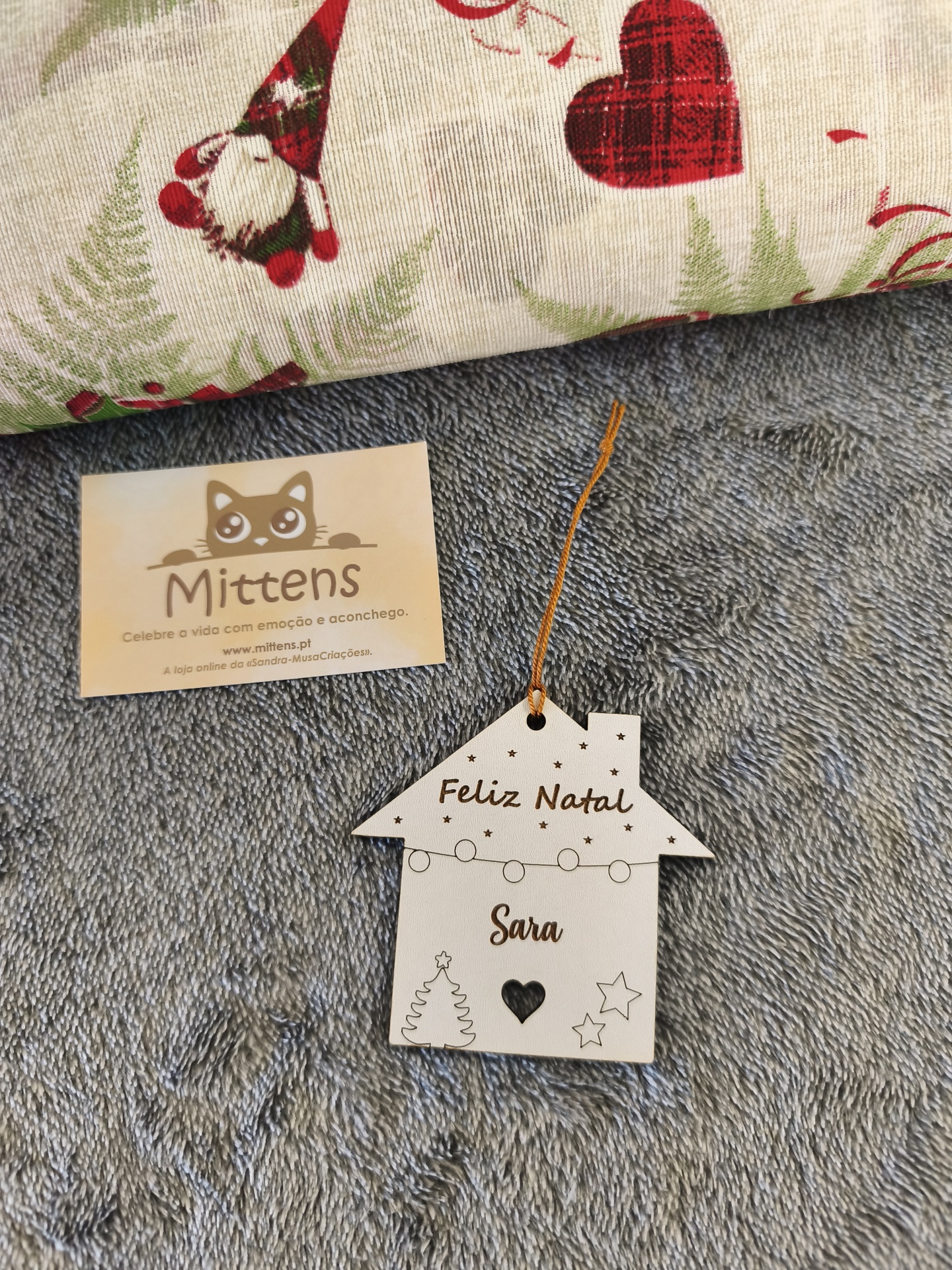 Pendente casinha de Natal e nome