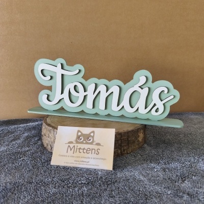 Nome em mdf com base (pintado)