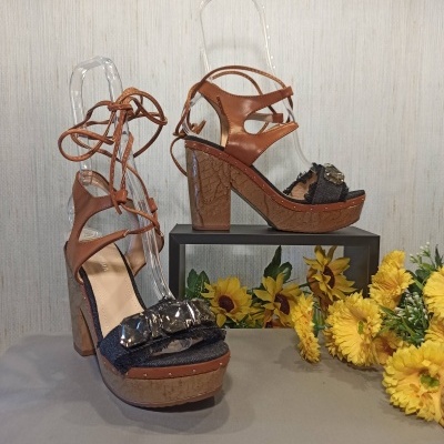 JM-E266E Negro/Camel