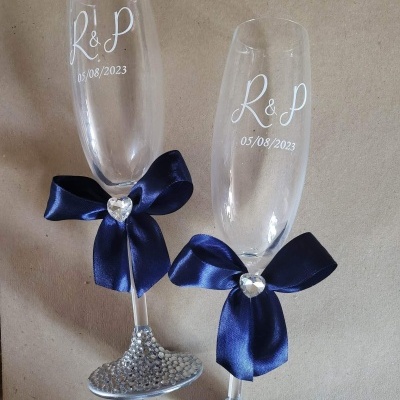 FLUTES COM PÉ EM BRILHANTES