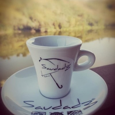 Chávenas de Café/ Céu Chávenas de Café/ Céu