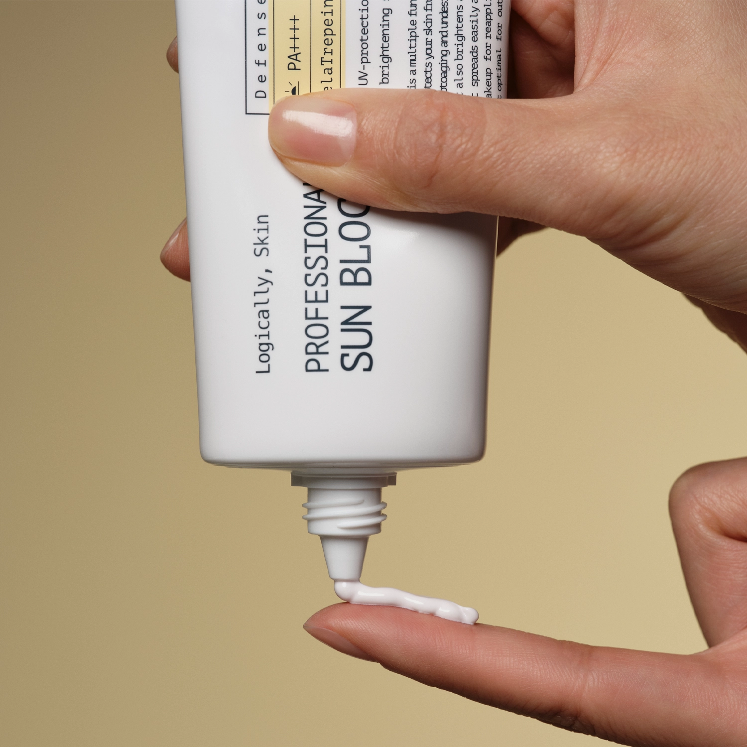 Logically, Skin Professional Sun Block SPF50+ PA++++ 70 g