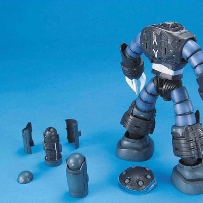 Master Grade MG 1/100 MSM-07 Z’Gok