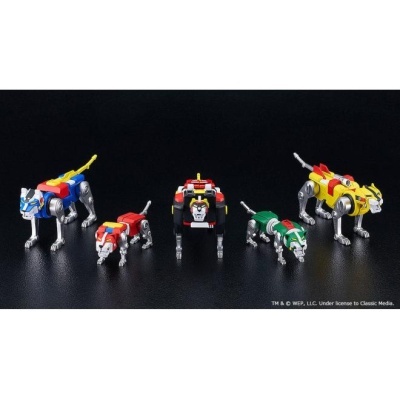 MODEROID Voltron (Beast King GoLion)