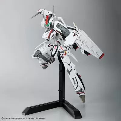 High Grade Macross Frontier HG 1/100 VF-25F Messiah Valkyrie (Alto Saotome Use)