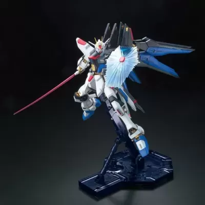 Master Grade MG 1/100 Strike Freedom Gundam Full Burst Mode