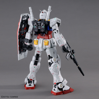 Perfect Grade Unleashed RX-78-2 Gundam