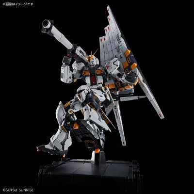 Perfect Grade Unleashed PG Unleashed 1/60 RX-93 Nu Gundam