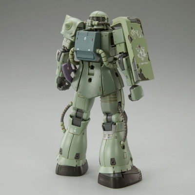 P-Bandai High Grade Cucuruz Doan’s Zaku