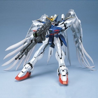Perfect Grade Wing Gundam Zero Custom