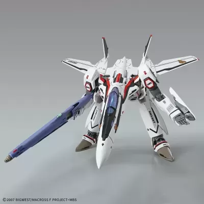 High Grade Macross Frontier HG 1/100 VF-25F Messiah Valkyrie (Alto Saotome Use)