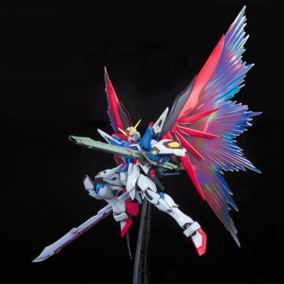 Master Grade ZGMF-X42S Destiny Gundam Extreme Blast Mode