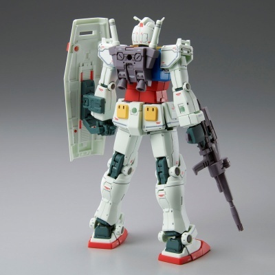 P-Bandai High Grade RX-78-02 Gundam (Cucuruz Doan’s Island Ver.)
