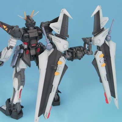 Master Grade MG 1/100 Strike Noir Gundam
