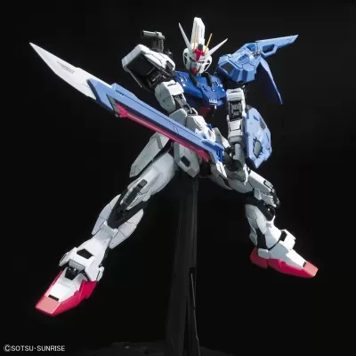 Perfect Grade GAT-X105 + AQM/E-YM1 Perfect Strike Gundam