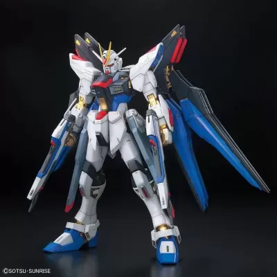 Master Grade MG 1/100 Strike Freedom Gundam Full Burst Mode