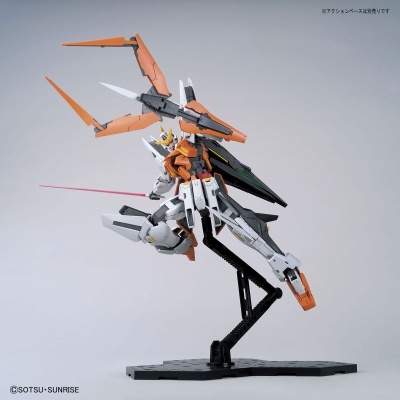 Master Grade Gundam Kyrios