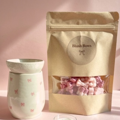 Blush bows set
