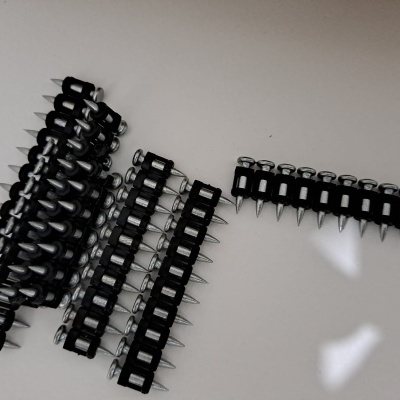 PREGOS PARA PISTOLA A GÁS* 2.7