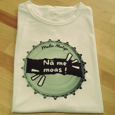 T-shirt " Nã me moas "