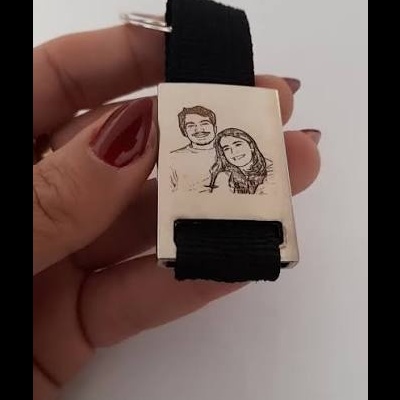 Porta chaves com ilustração.