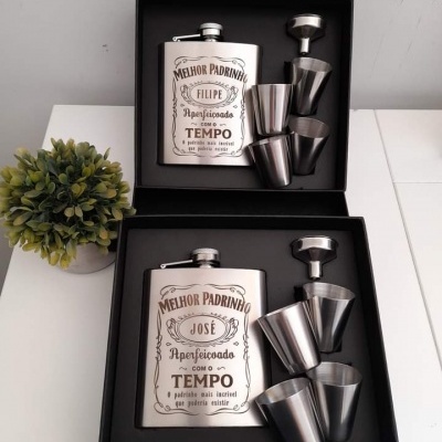 Conjunto de garrafa de bolso