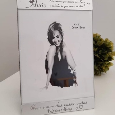 Moldura personalizada vertical