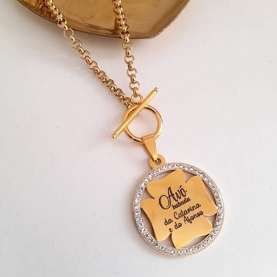 Colar trevo com brilhantes