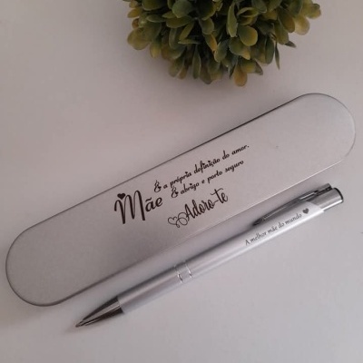 Caixa e caneta "Mãe"